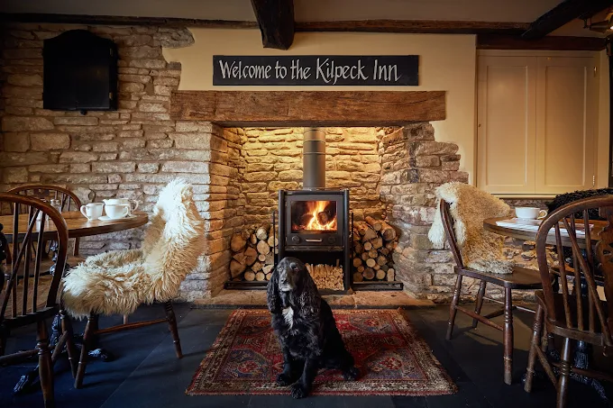 Best Country Pubs in Herefordshire: Top 4 Authentic Local Pubs to Visit